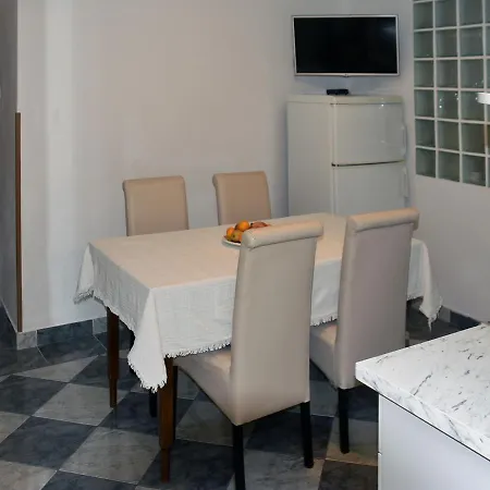 Apartment White House