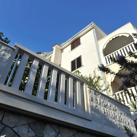 Apartment White House Omis
